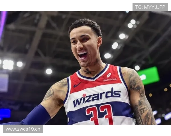 库兹马无球跑动提升火箭锋线拉开空间效率明显